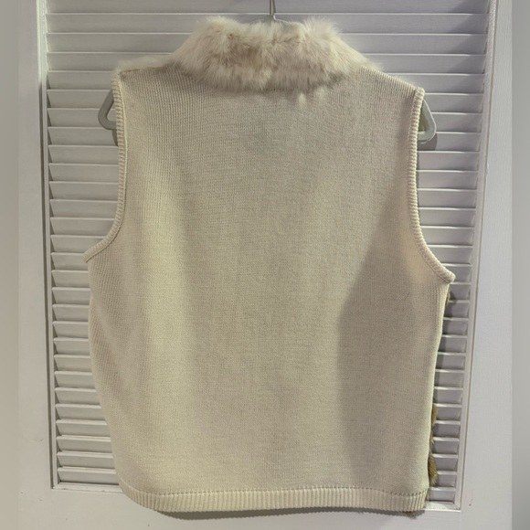VINTAGE Rochelle California Rabbit Fur Sweater Vest - Picture 3 of 4
